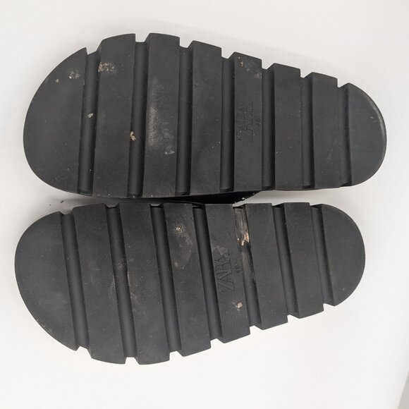 Zara Black Studded Leather Slide Sandals with Silver Buckles 40 - Picture 2 of 3